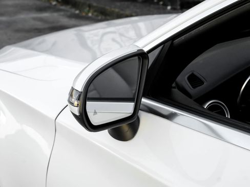 Used 2021 Mercedes-Benz C 300 Cabriolet image 39