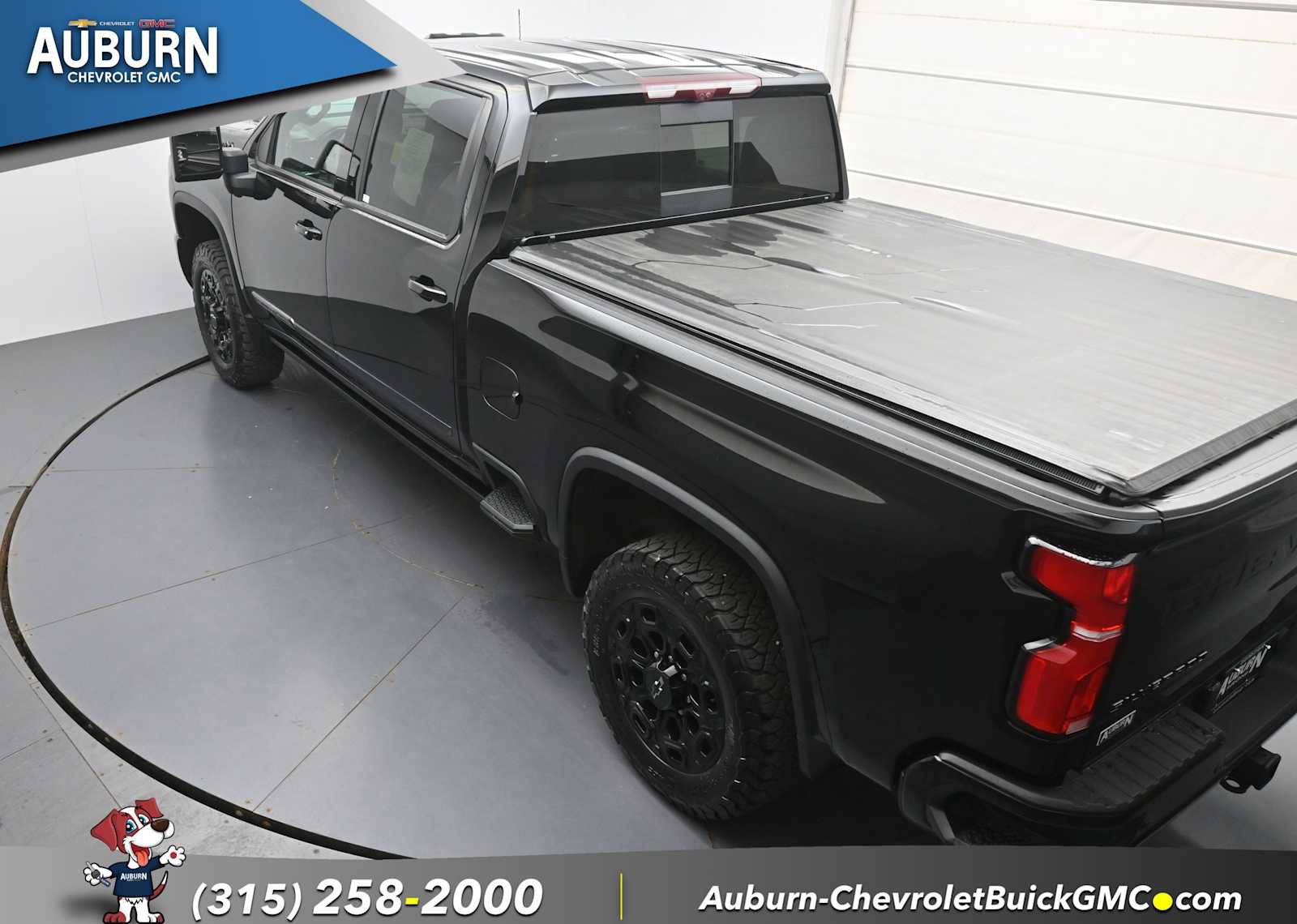 Used 2024 Chevrolet Silverado 2500 High Country w/ High Country Premium Package AWD/4WD image 39