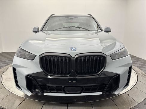 New 2026 BMW X5 xDrive50e w/ Executive Package AWD/4WD image 14
