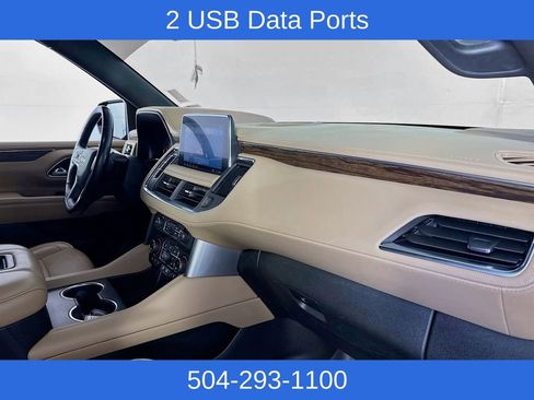 Used 2021 Chevrolet Tahoe Premier w/ Premium Package image 32