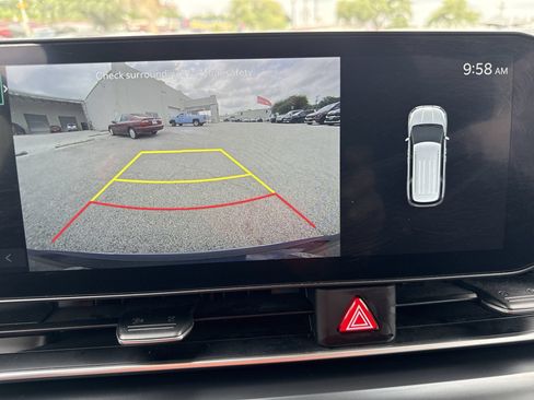 Used 2026 Kia Carnival FWD image 23