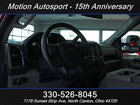 Used 2018 Ford F150 XLT w/ Equipment Group 302A Luxury AWD/4WD image 15
