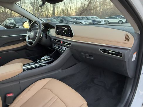 Certified 2023 Hyundai Sonata Limited w/ Cargo Package image 38