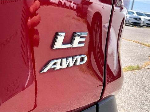 Used 2024 Toyota RAV4 LE AWD/4WD image 42
