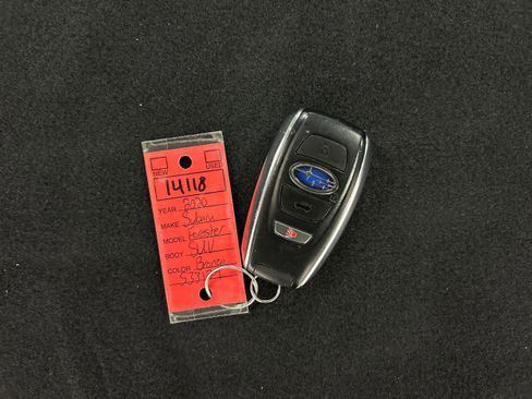 Used 2020 Subaru Forester Premium w/ Popular Package #1 AWD/4WD image 38