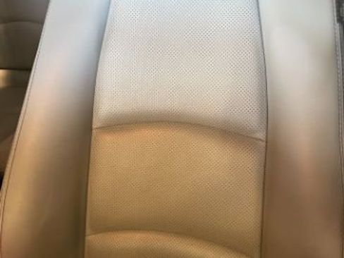 Used 2020 Toyota Yaris XLE image 22