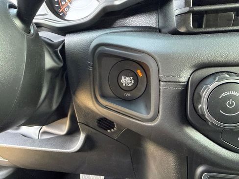 New 2026 Jeep Wrangler Unlimited Rubicon AWD/4WD image 15