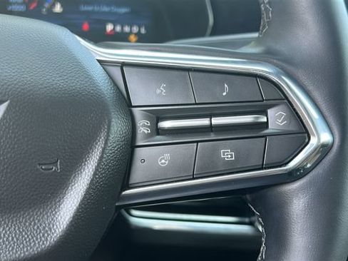 Used 2025 Chevrolet Equinox ACTIV w/ Safety and Technology Package AWD/4WD image 29