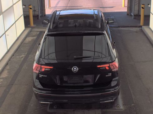 Used 2018 Volkswagen Tiguan SEL AWD/4WD image 7