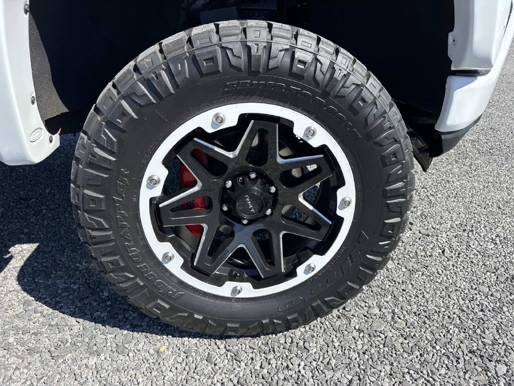 Used 2019 Chevrolet Silverado 1500 RST w/ All-Star Edition AWD/4WD image 34