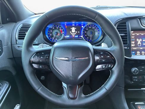 Used 2023 Chrysler 300 S w/ Comfort Group image 21