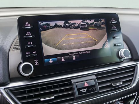 Used 2019 Honda Accord Sport image 21