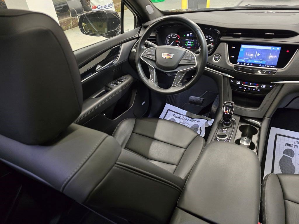 Used 2024 Cadillac XT5 Premium Luxury FWD image 35