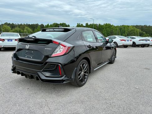 Used 2020 Honda Civic Sport image 6