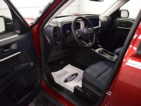 Used 2025 Ford Bronco Sport Heritage w/ Convenience Package AWD/4WD image 15