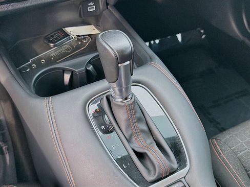 Used 2025 Honda HR-V EX-L image 15