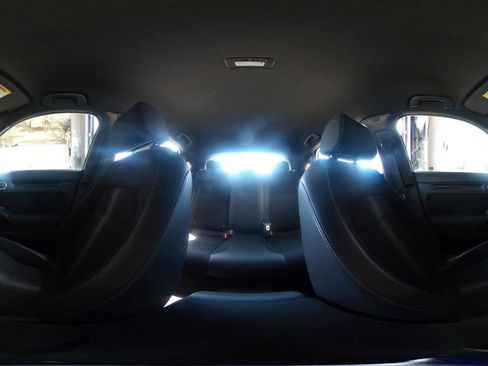 Used 2025 Honda Civic Sport image 36