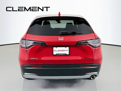 Used 2025 Honda HR-V Sport image 8