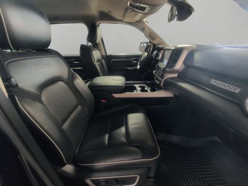Used 2019 RAM 1500 Laramie AWD/4WD image 15