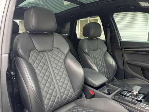 Certified 2024 Audi SQ5 Premium Plus image 16