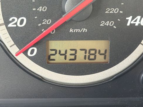 Used 2004 Honda CR-V EX image 20