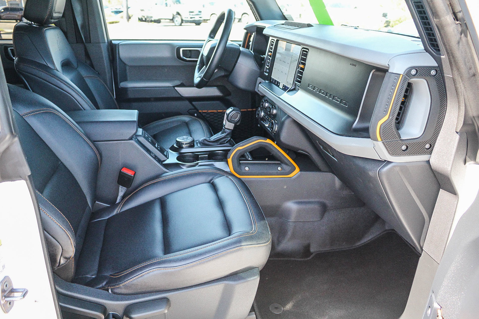 Certified 2023 Ford Bronco Badlands w/ Sasquatch Package AWD/4WD image 18