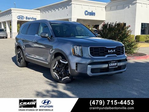 Used 2025 Kia Telluride S AWD/4WD image 1