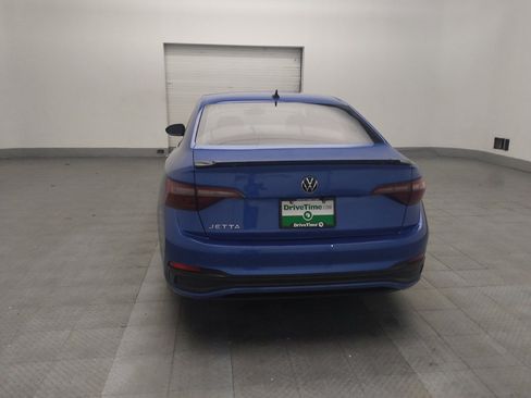 Used 2024 Volkswagen Jetta Sport image 6