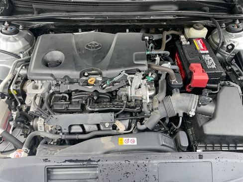 Used 2018 Toyota Camry LE FWD image 36
