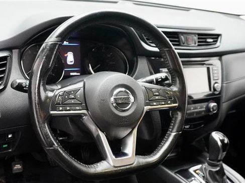 Used 2019 Nissan Rogue S w/ Special Edition Package AWD/4WD image 11