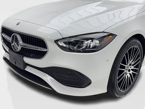 Used 2024 Mercedes-Benz C 300 Sedan image 5