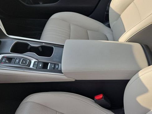 Used 2021 Honda Accord EX-L image 21
