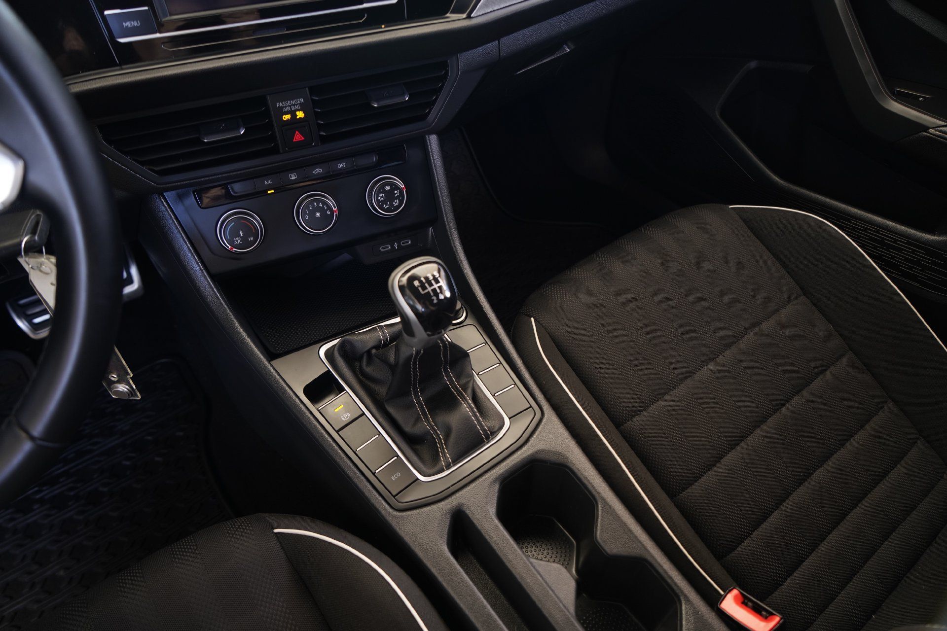 Used 2023 Volkswagen Jetta Sport FWD image 18