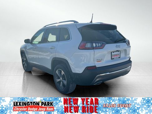 Used 2019 Jeep Cherokee Limited w/ Technology Group image 7