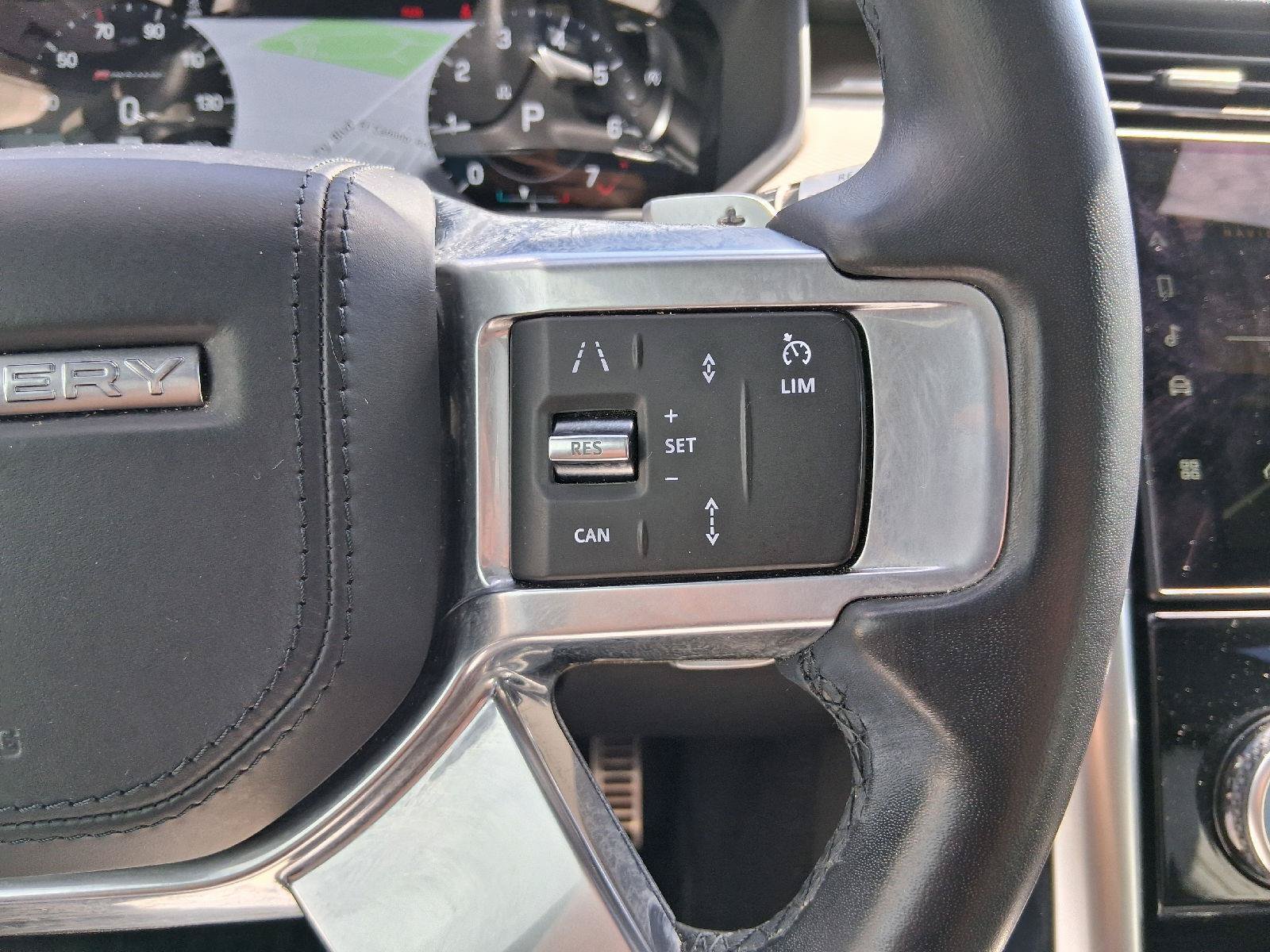 Used 2021 Land Rover Discovery HSE R-Dynamic AWD/4WD image 39