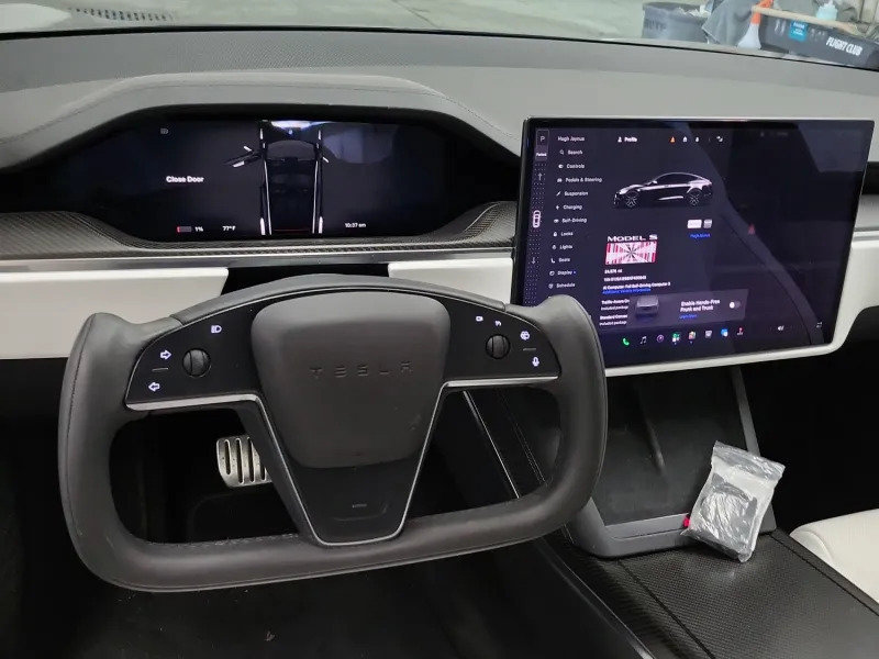 Used 2022 Tesla Model S Plaid AWD/4WD image 7