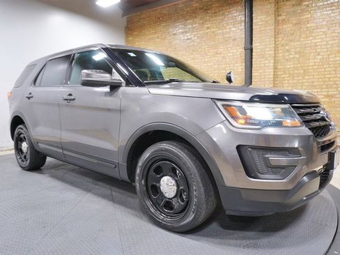 Used 2018 Ford Explorer 4WD Police Interceptor w/ Cargo Wiring Upfit Package image 6
