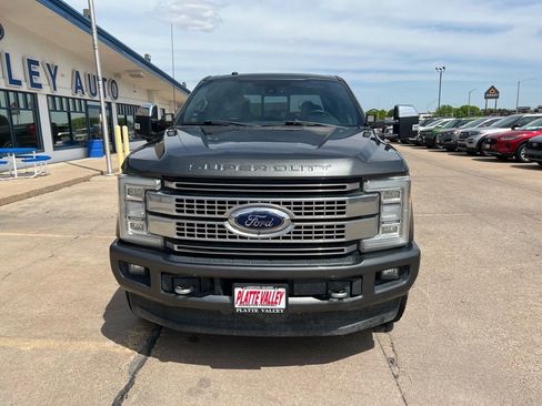 Used 2018 Ford F250 Platinum w/ Platinum Ultimate Package image 9