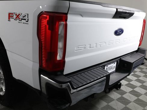 Used 2025 Ford F250 XLT w/ FX4 Off-Road Package AWD/4WD image 47