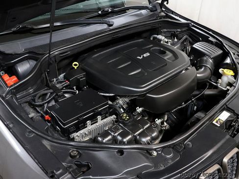 Used 2016 Jeep Grand Cherokee Laredo 75th Anniversary image 36