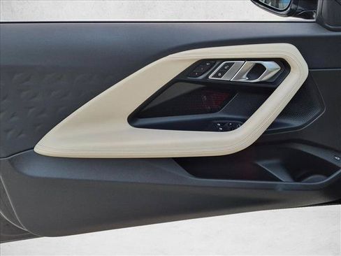 Used 2022 BMW 230i Coupe w/ Convenience Package RWD image 11