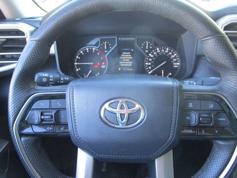 Used 2022 Toyota Tundra SR5 image 29