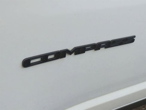 Used 2022 Jeep Compass High Altitude image 13