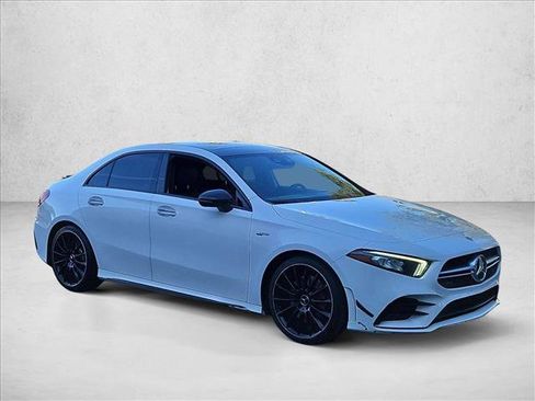 Used 2021 Mercedes-Benz A 35 AMG 4MATIC image 3