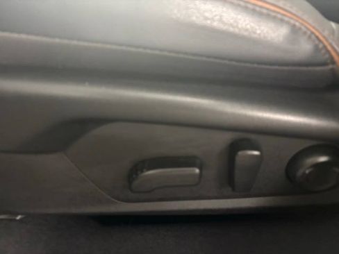 Used 2025 Subaru Forester Sport w/ Popular Package #2 AWD/4WD image 16