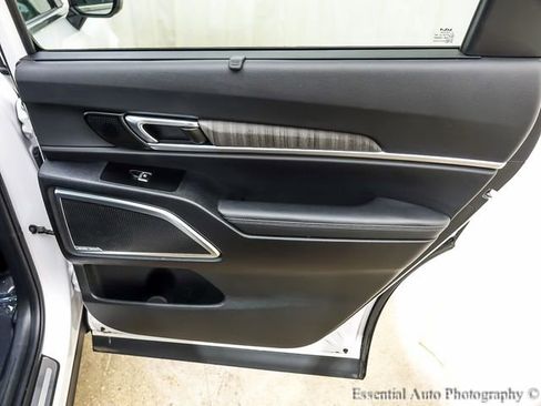 Used 2024 Kia Telluride SX image 26