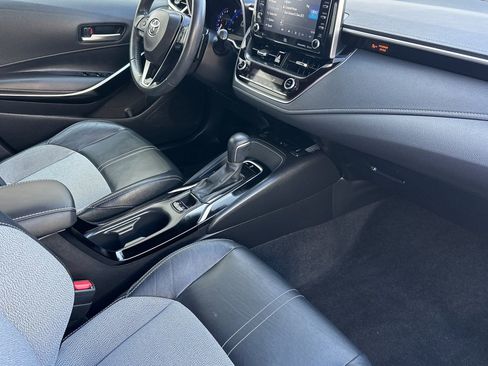 Certified 2019 Toyota Corolla XSE FWD image 20