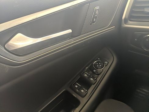 Certified 2024 Ford Edge SEL w/ Convenience Package image 26