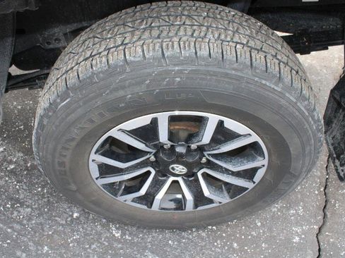 Certified 2023 Toyota Tacoma TRD Sport image 8