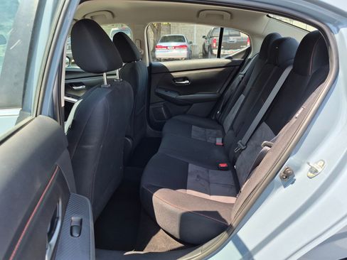 Used 2024 Nissan Sentra SR FWD image 27